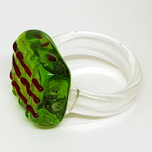 Vintage Mid Century Modern Apple Green and Red Square Front Glass Ring Size 7.5 - Picture 5 of 10
